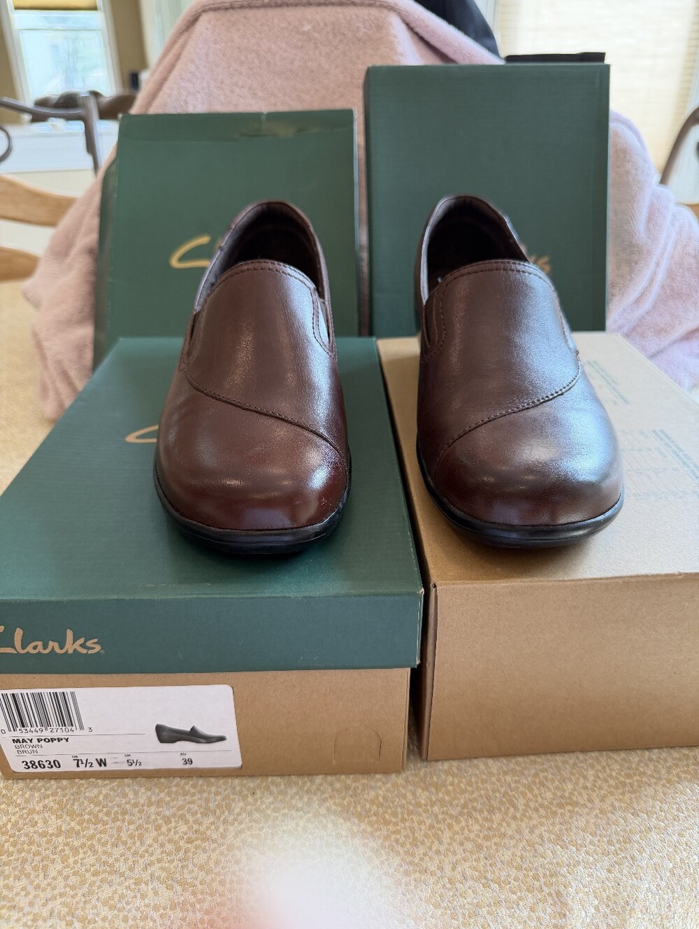 Women's Shoes Clarks May Poppy Bendables Brown 7.5 Wide NIB Mint